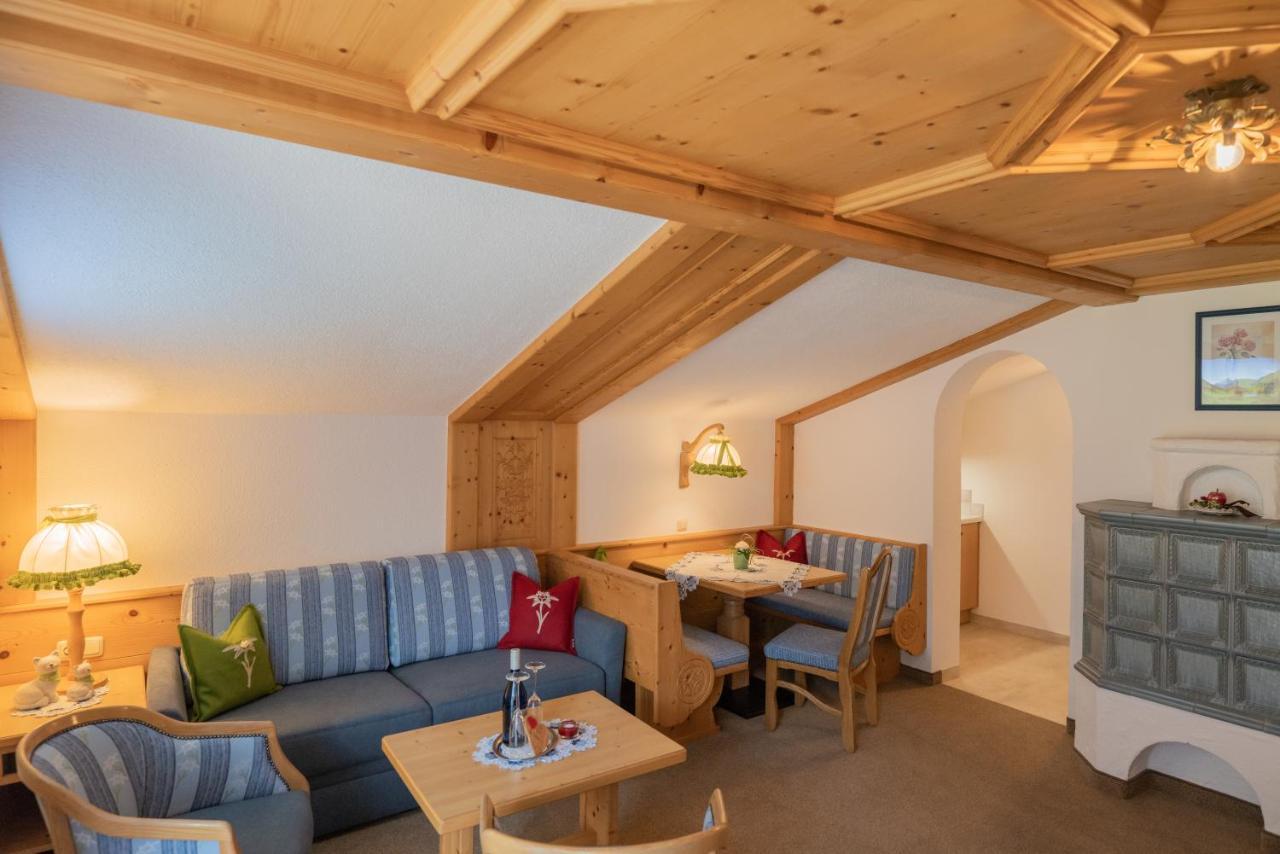 Landhaus Marion Holzgau Esterno foto
